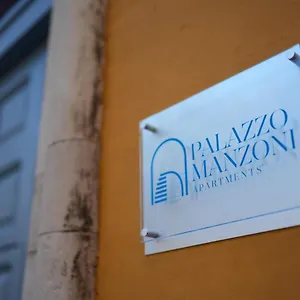 Palazzo Manzoni , Bari Italia